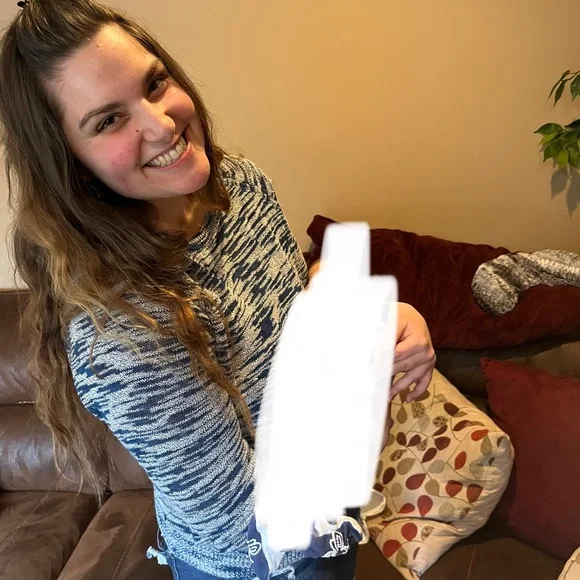 Two by Vince Camuto Lightweight knit sweater - Picture 1 of 4